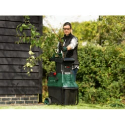 Bosch Hakselaar AXT 25 TC -Tuinartikelen Winkel 123 2069