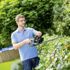 LUX 20V Heggenschaar + 2,0Ah Accu + Lader 5 LUX 20V Heggenschaar + 2,0Ah Accu + Lader -Tuinartikelen Winkel 123 2398