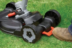 Black & Decker BLACK+DECKER 18V 3-in-1 Strimmer LI-ION 20 Cm Incl. 2,0Ah Accu + Lader -Tuinartikelen Winkel 123 2551
