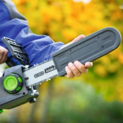 LUX 20V Kettingzaag Incl. 4.0Ah Accu + Lader -Tuinartikelen Winkel 123 2687