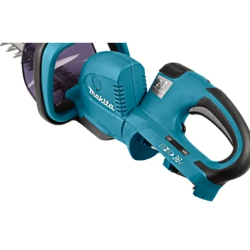 Makita 2x18V heggenschaar 55 cm (zonder accu's en lader) Makita 2x18V Heggenschaar 55 Cm (zonder Accu's En Lader) -Tuinartikelen Winkel 123 3055