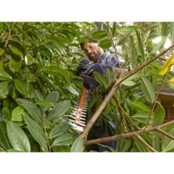 Black & Decker BLACK+DECKER Elektrische Heggenschaar BEHTS400 -Tuinartikelen Winkel 123 3065