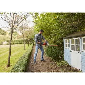 BLACK+DECKER elektrische heggenschaar BEHT251-QS Black & Decker BLACK+DECKER Elektrische Heggenschaar BEHT251-QS -Tuinartikelen Winkel 123 3088