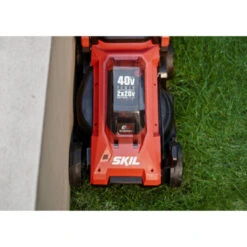 SKIL 20V Grasmaaier 0130BA Brushless 34cm + 2 Accu's 2,0Ah + Snellader -Tuinartikelen Winkel 123 3229