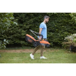 Black & Decker BLACK+DECKER 2x18V Grasmaaier BCMW33184L2-QW 33 Cm Incl. Twee 4,0 Ah Accu's -Tuinartikelen Winkel 123 3306