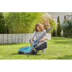 Gardena 18V Grasmaaier Powermax P4A 32cm (P4A) Incl. 4.0Ah Accu + Lader 4 Gardena 18V Grasmaaier Powermax P4A 32cm (P4A) Incl. 4.0Ah Accu + Lader -Tuinartikelen Winkel 123 3333