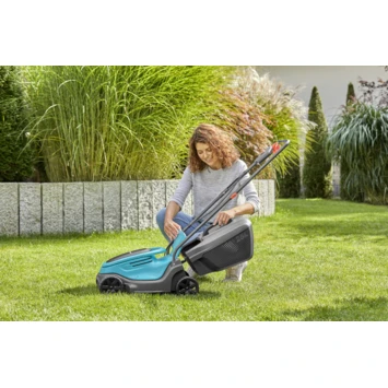Gardena 18V grasmaaier Powermax P4A 32cm (P4A) incl. 4.0Ah accu + lader Gardena 18V Grasmaaier Powermax P4A 32cm (P4A) Incl. 4.0Ah Accu + Lader -Tuinartikelen Winkel 123 3333
