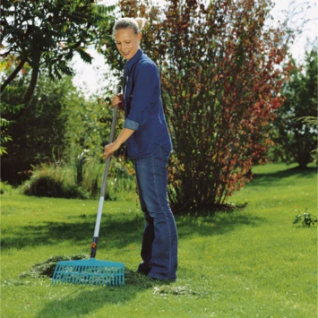 Gardena Combisystem gazonhark kunststof 43 cm Gardena Combisystem Gazonhark Kunststof 43 Cm -Tuinartikelen Winkel 123 4082